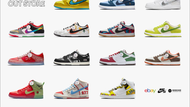 General view of 14 pairs of Nike Dunk shoes.